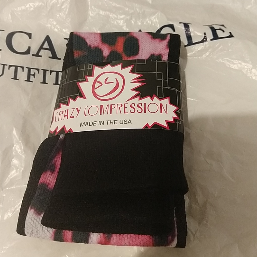 Crazy Compression leg sleeves Pink Leopard